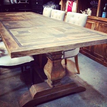 Greenwich Court Dining Table