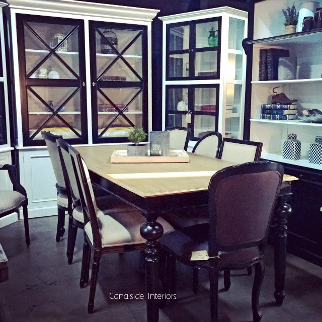 South Hamptons Wall Unit - Large