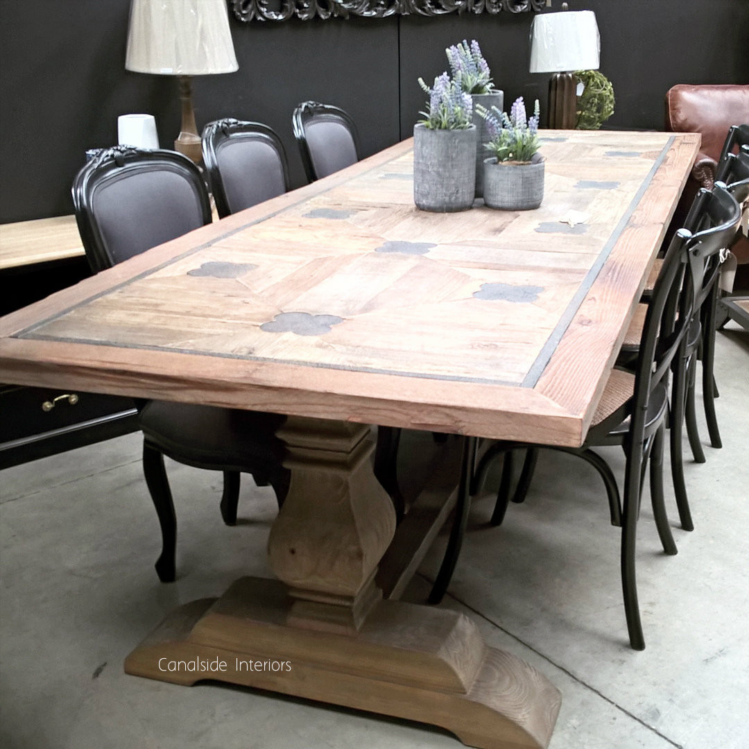 Greenwich Court Dining Table