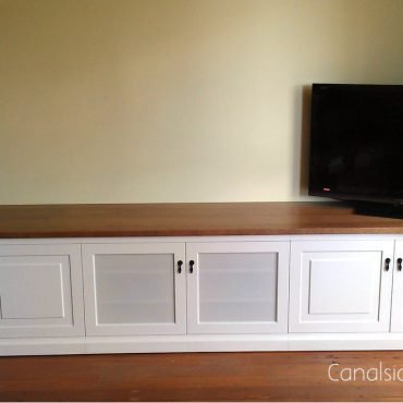 Custom Made TV Entertainment Unit - North Bondi Premises