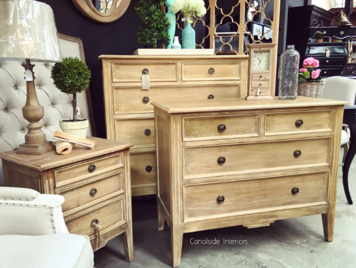 Peninsula 4 Drawer Chest