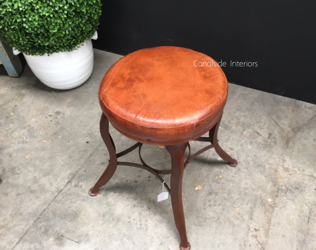 Catcher Industrial Stool