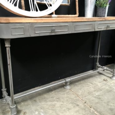 Commissioner Industrial Desk / Console
