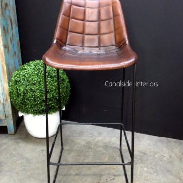Linetti Leather Bar Stool with Square Stitching