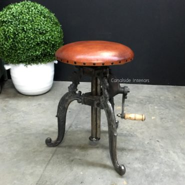 Valor Adjustable Industrial Stool with Crank
