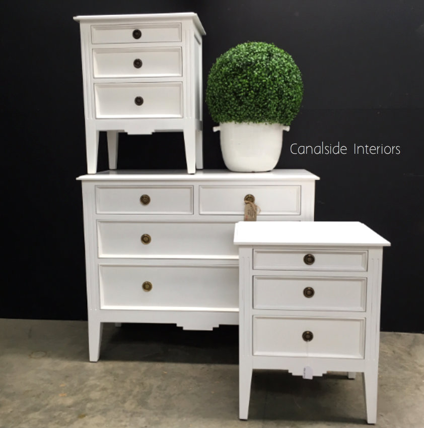 Peninsula 4 Drawer Chest and Bedsides