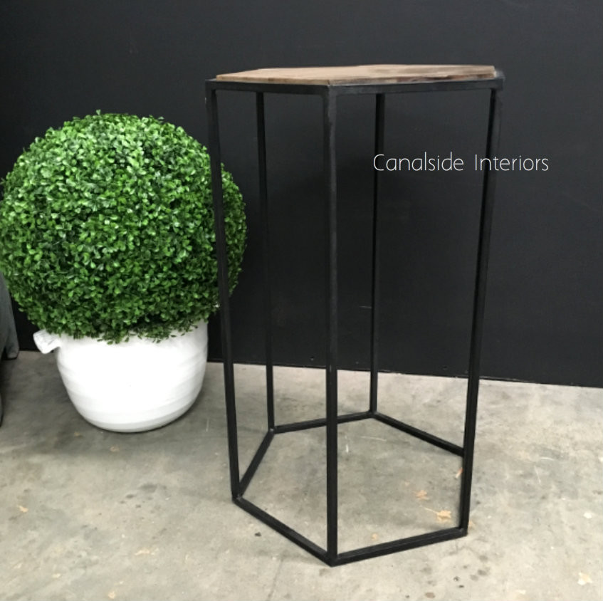 Polygon Bar Stool