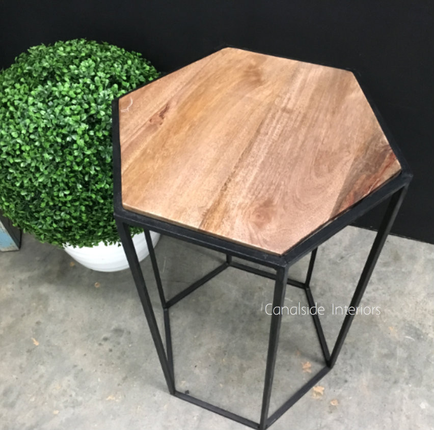 Polygon Bar Stool