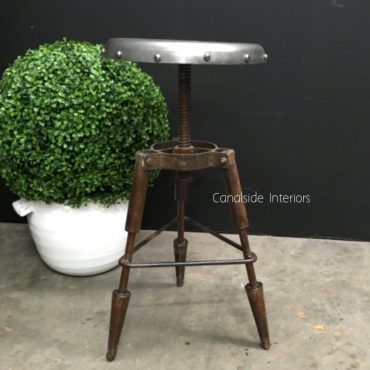 Piston Adjustable Low Stool