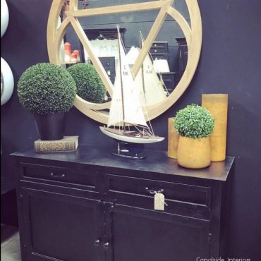 Blackbriar Metal Buffet