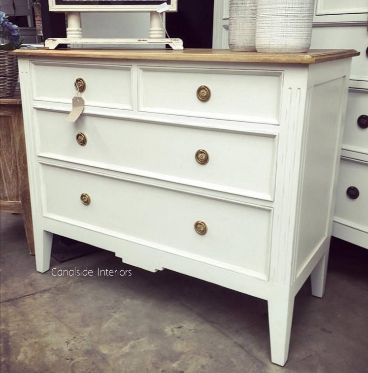 Peninsula 4 Drawer Chest
