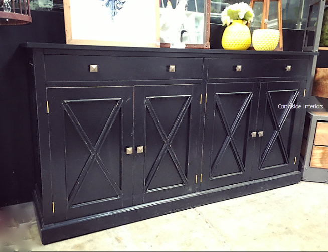 South Hamptons 4 Door Buffet