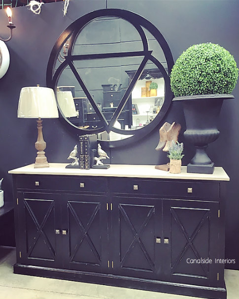 South Hamptons 4 Door Buffet