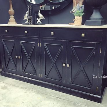 South Hamptons 4 Door Buffet