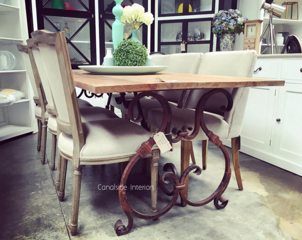 Alexandra Dining Table II