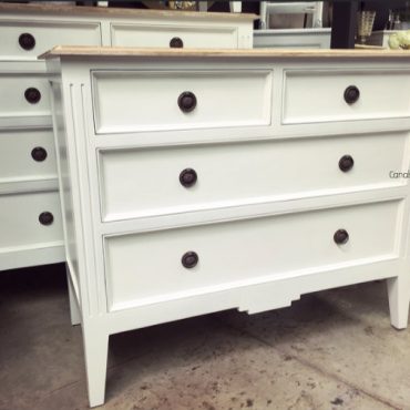 Peninsula 4 Drawer Chest