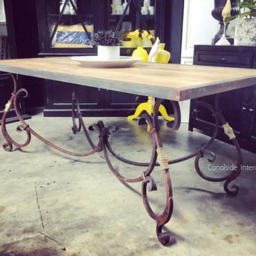 Peralta Dining Table