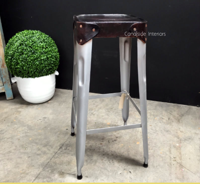 Pilot Bar Stool