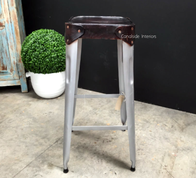Pilot Bar Stool