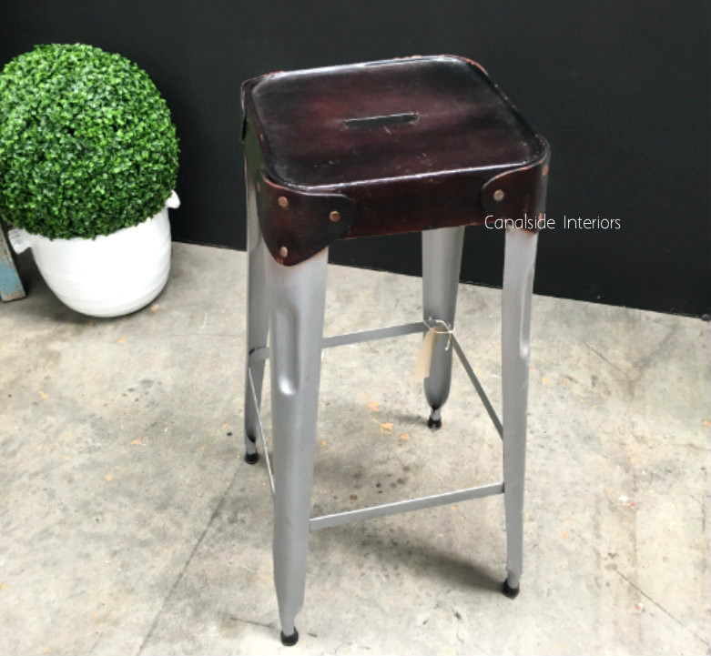 Pilot Bar Stool
