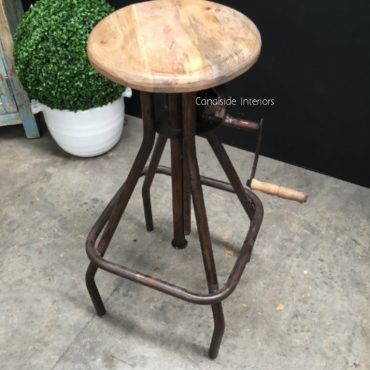 Cruz Adjustable Industrial Stool