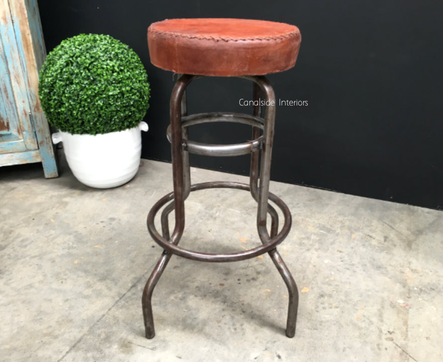 Buck Industrial Stool