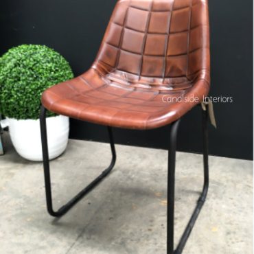 Linetti Leather Chair with Square Stitching