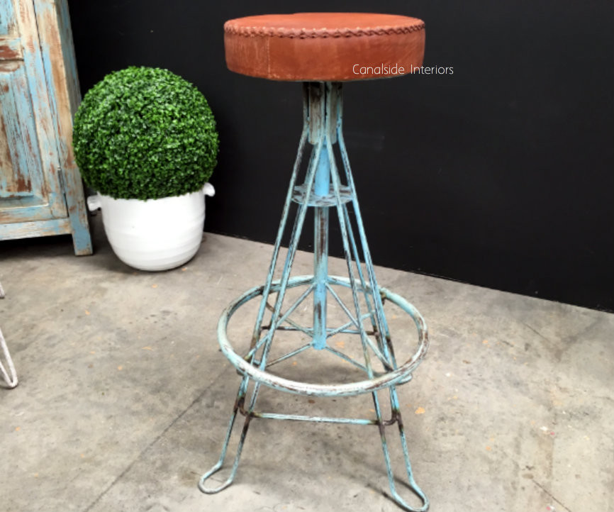 Torque Industrial Stool
