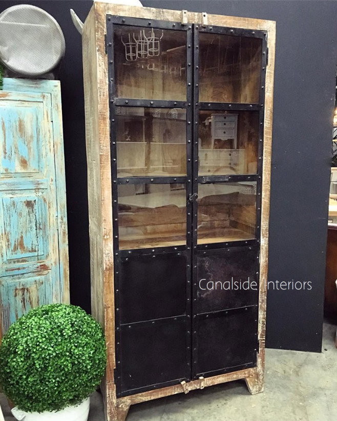 Yorktown Industrial Display Unit