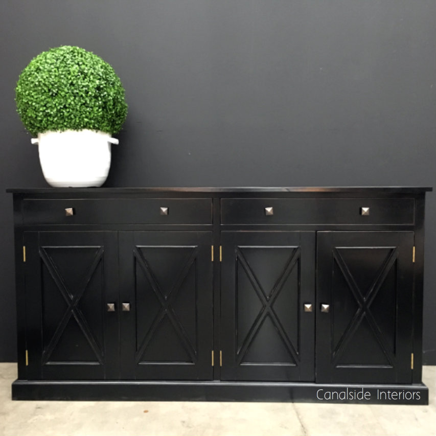 South Hamptons 4 Door Buffet