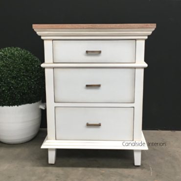 Berry II Court Bedside