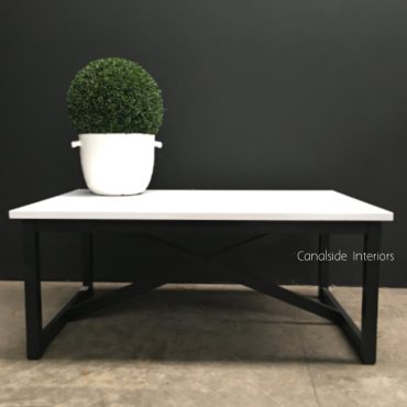 South Hamptons Coffee Table