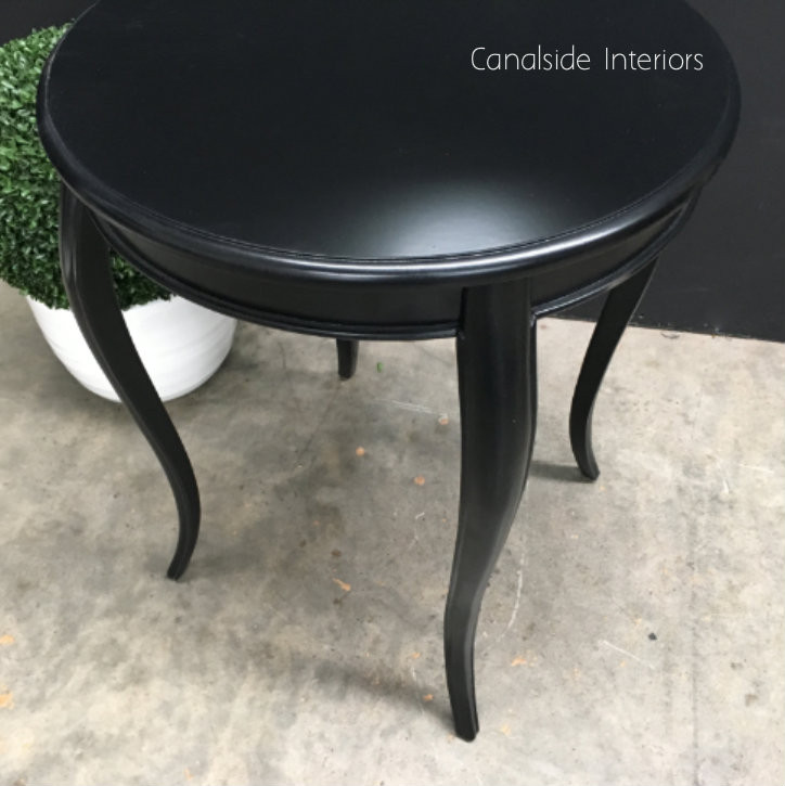 Antoinette Round Side Table