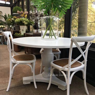 Toulon II Round Dining Table