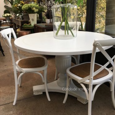 Toulon II Round Dining Table