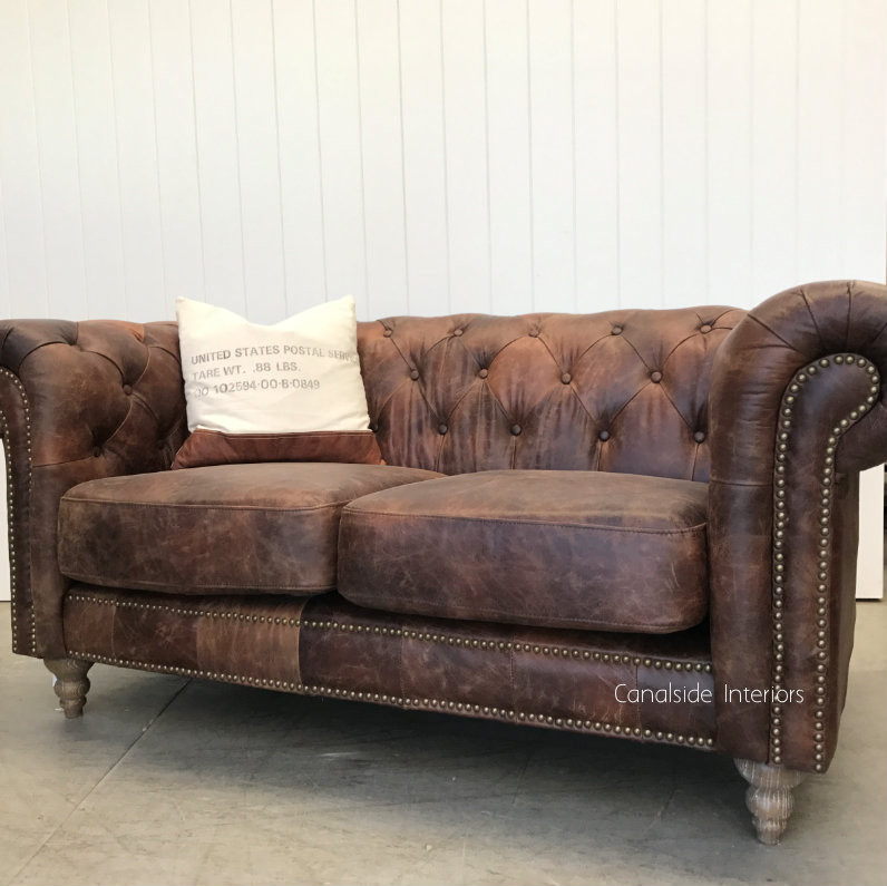 Pasadena Chesterfield 2-Seater Aged Leather Sofa