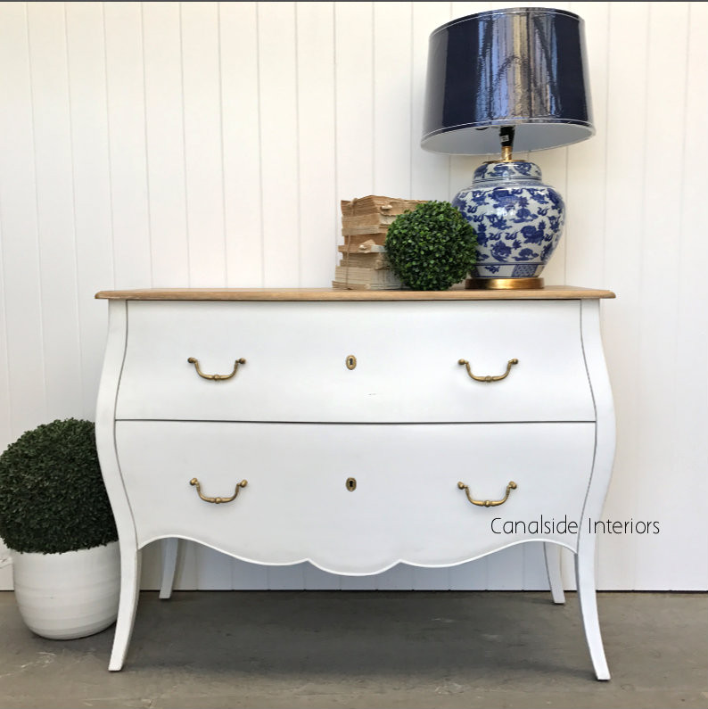 Appleby Commode