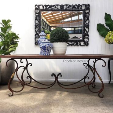 Peralta Dining Table