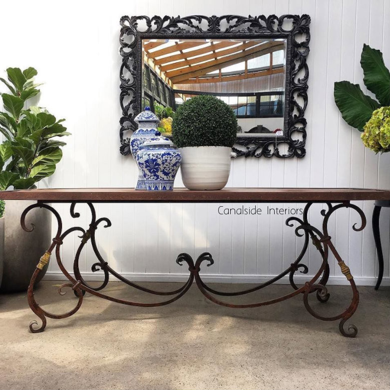 Peralta Dining Table