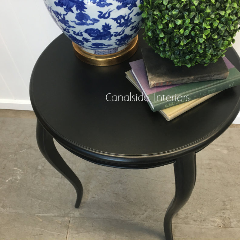 Antoinette Round Side Table