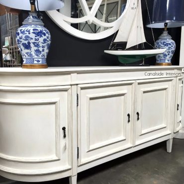 Francia Sideboard