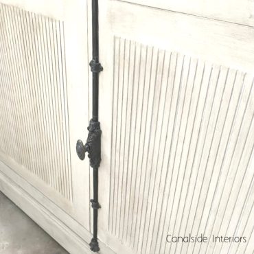 Pavilion Display Wall Unit