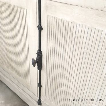 Pavilion Display Wall Unit