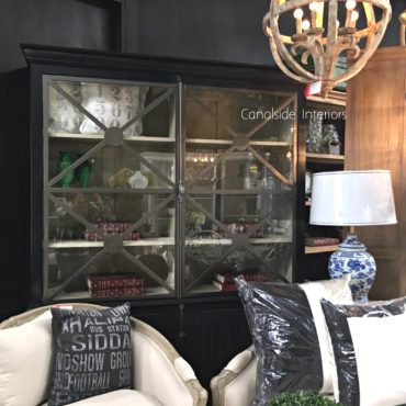 Pavilion Display Wall Unit