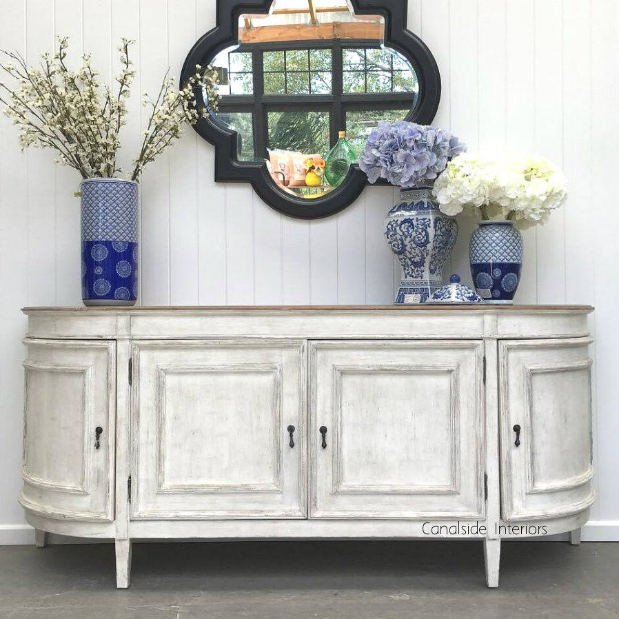 Francia Sideboard