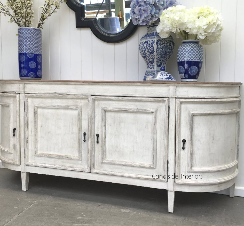 Francia Sideboard