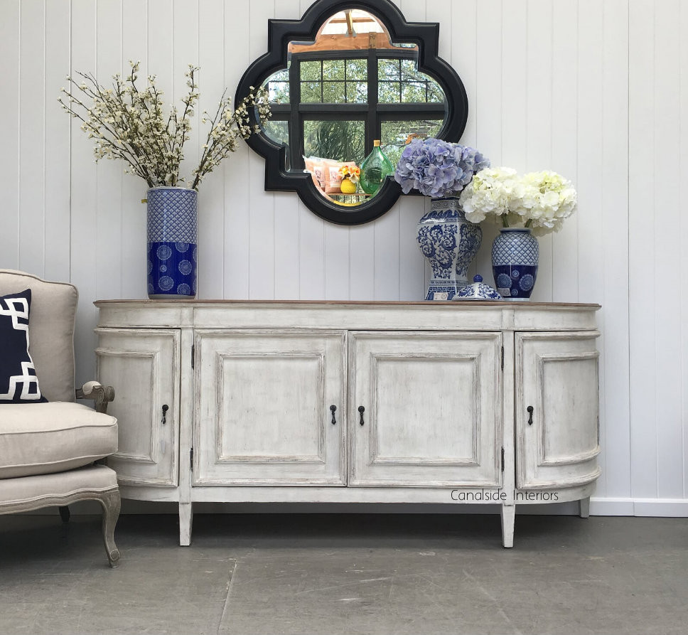 Francia Sideboard
