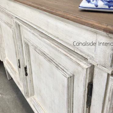 Francia Sideboard