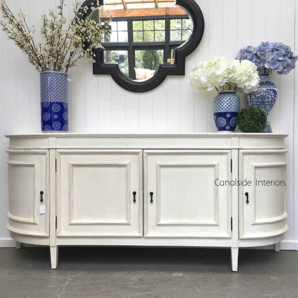 Francia Sideboard