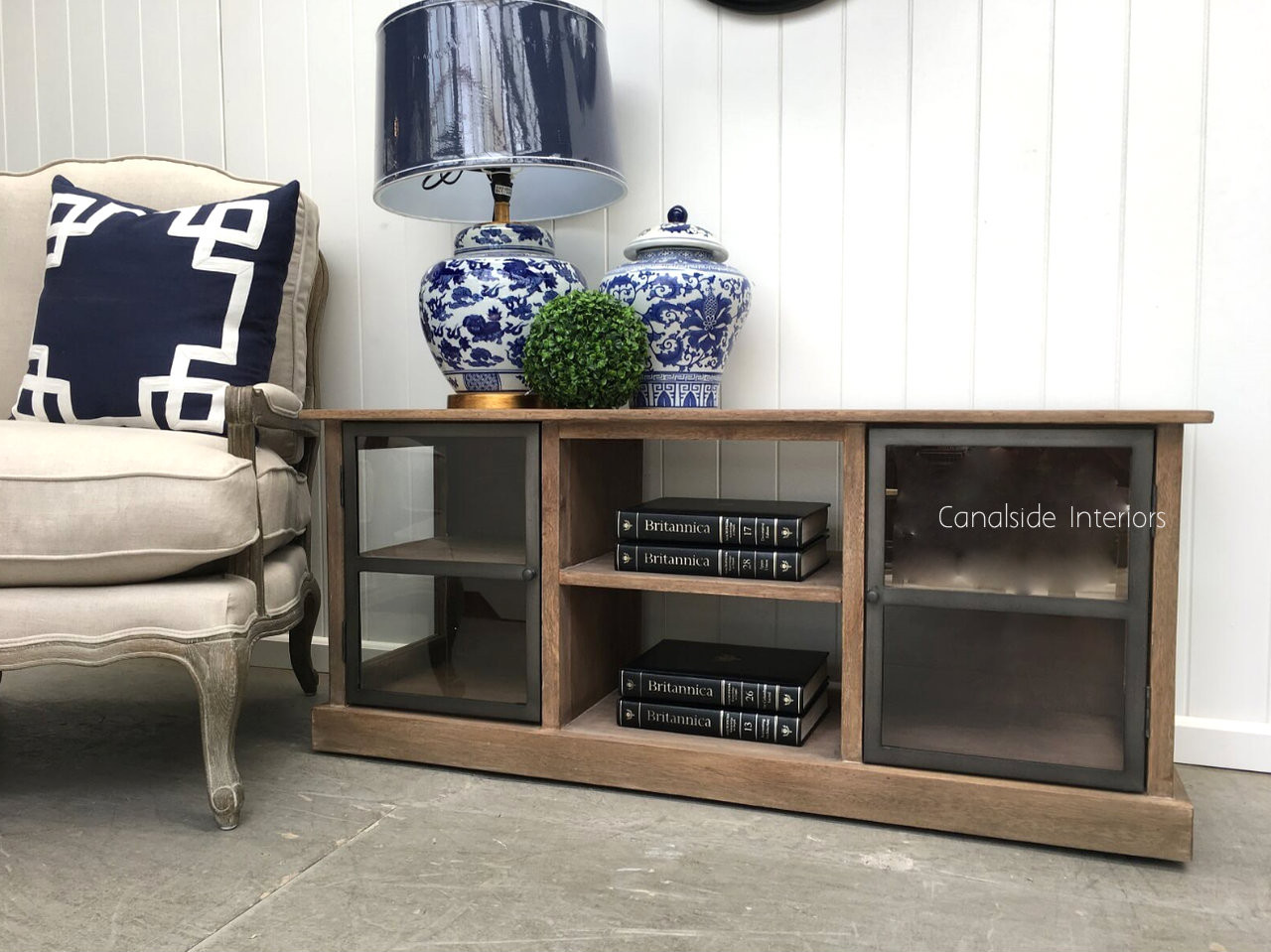 Crawley TV Entertainment Unit